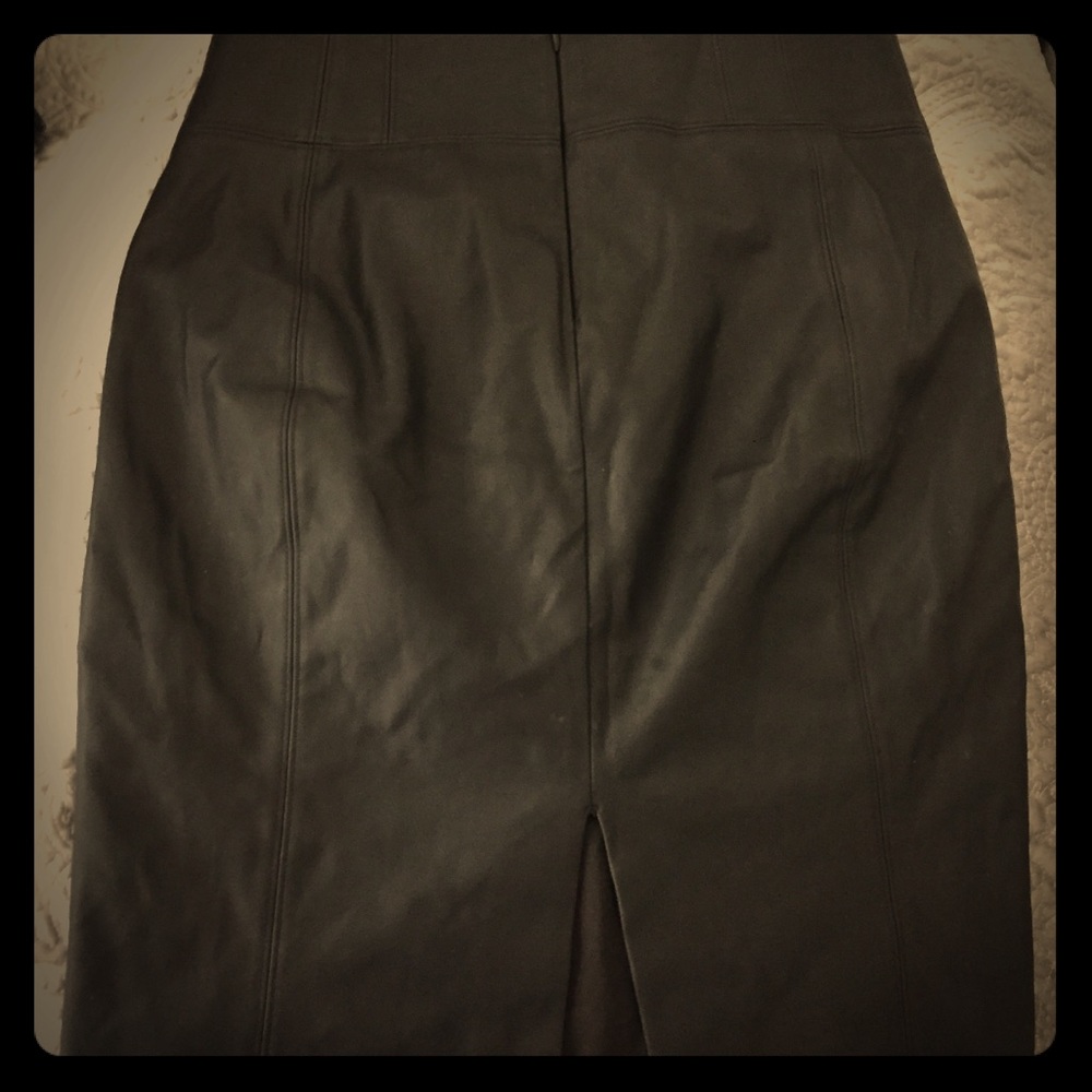 Black leather skirt-pencil